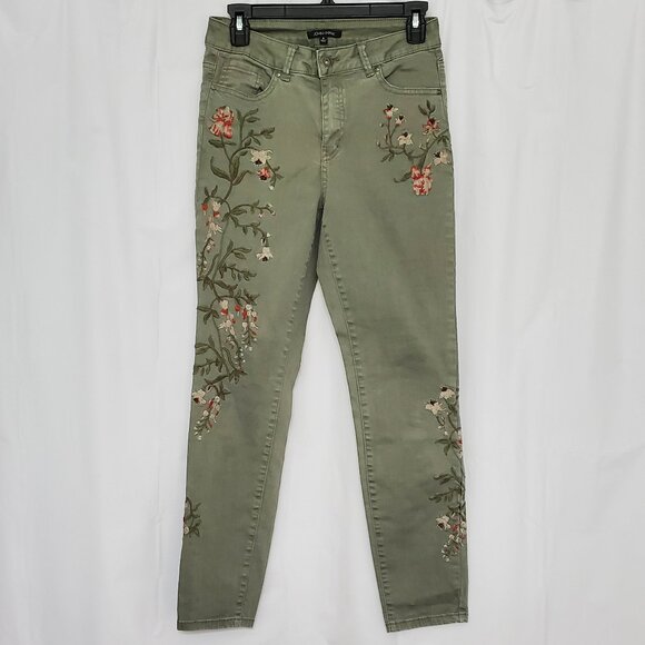 John Mark French Market Embroidered Green Floral Jeans- Size 4 - Picture 1 of 7
